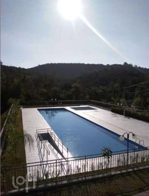 Image 10 - 888523