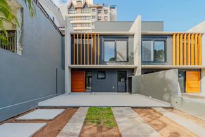 Image 30 - 888526