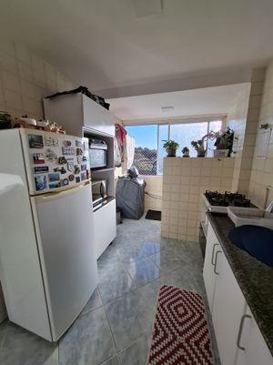 Image 1 - 888536
