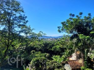 Image 2 - 888537