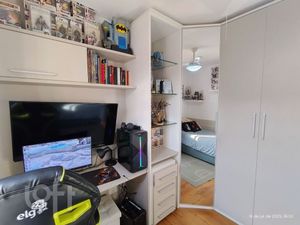 Image 32 - 888541