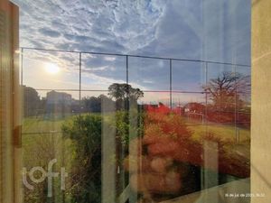 Image 25 - 888541