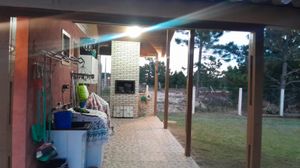 Image 4 - 888543
