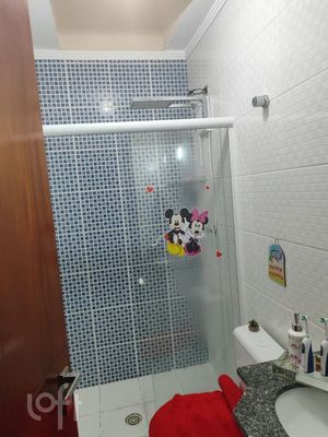 Image 11 - 888546