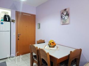 Image 3 - 888555