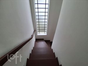 Image 14 - 888562