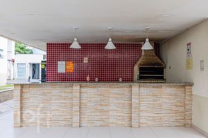 Image 14 - 888576