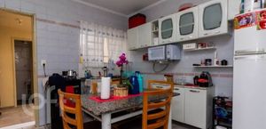 Image 7 - 888579