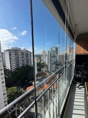 Image 1 - 888584