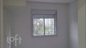 Image 4 - 888586