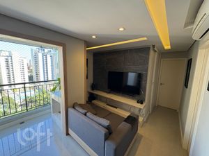 Image 9 - 888590