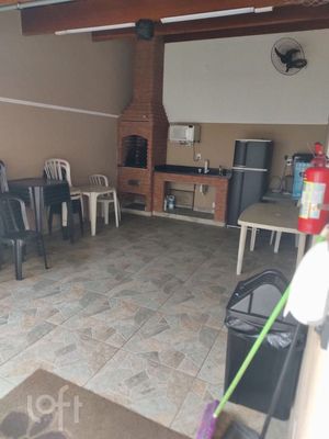 Image 15 - 888591