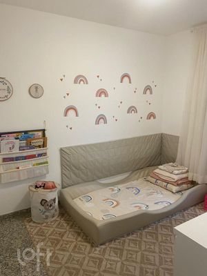 Image 11 - 888597