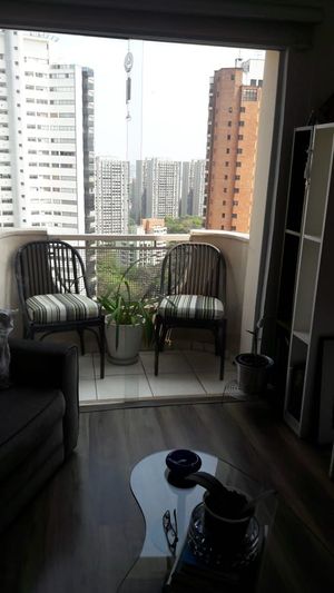 Image 3 - 888607