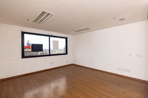 Image 3 - 888614