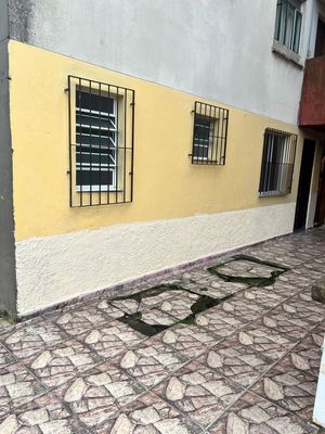 Image 9 - 888617