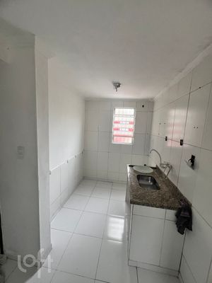 Image 1 - 888617