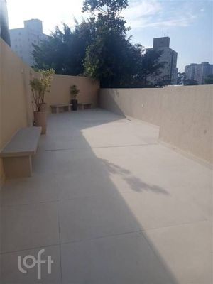 Image 11 - 888619