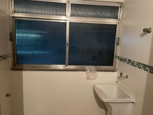 Image 4 - 888625