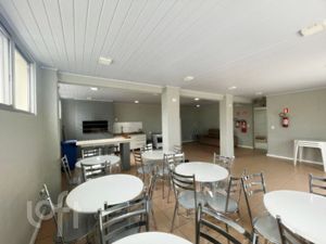 Image 15 - 888629
