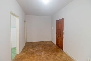 Image 3 - 888635