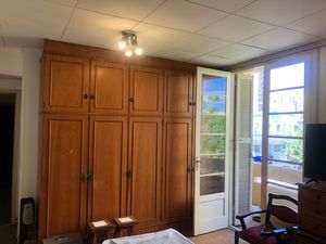Image 7 - 888652