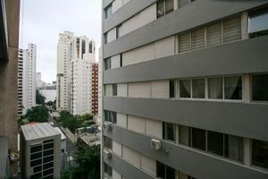 Image 19 - 888659