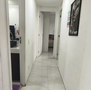 Image 9 - 888660