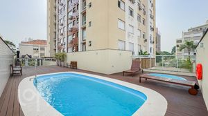 Image 32 - 888663