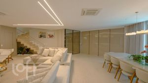 Image 1 - 888666