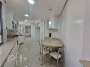 Image 30 - 888669
