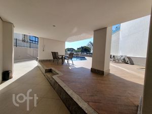 Image 37 - 888669