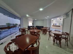 Image 40 - 888669