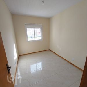 Image 11 - 888675