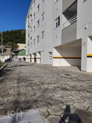Image 13 - 888676