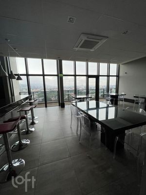 Image 14 - 888679