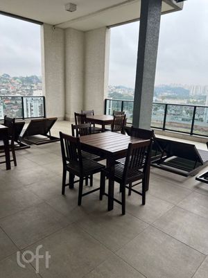 Image 15 - 888679