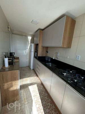 Image 9 - 888680