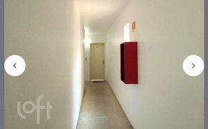 Image 21 - 888681
