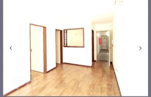 Image 3 - 888681
