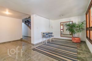 Image 31 - 888683