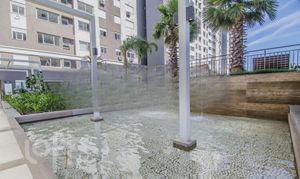 Image 30 - 888684