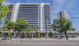 Image 56 - 888684
