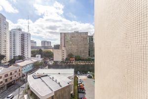 Image 4 - 888688