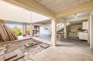 Image 42 - 888741