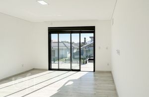 Image 20 - 888758