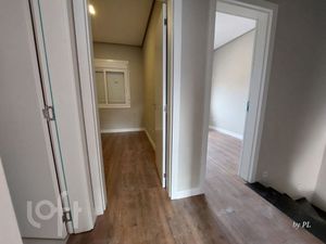 Image 6 - 888761