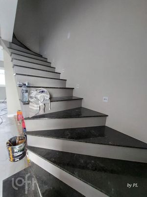 Image 18 - 888761