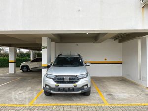 Image 24 - 888769