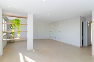 Image 9 - 888770